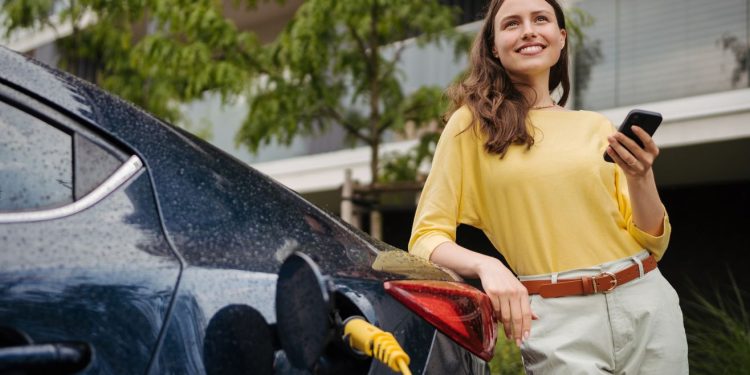 Nearly Half of EV Drivers Want Gas Cars Back, But Not for Reason You Think